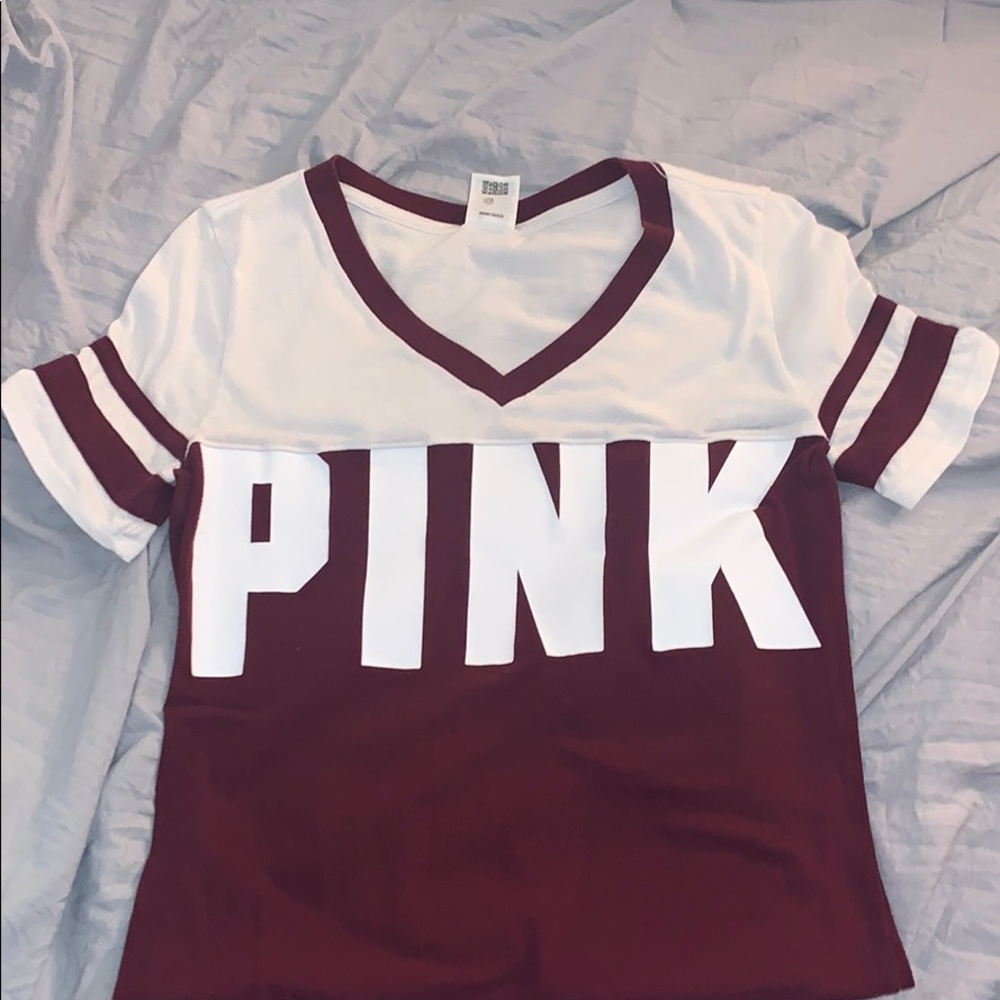 PINK tee!! maroon and white